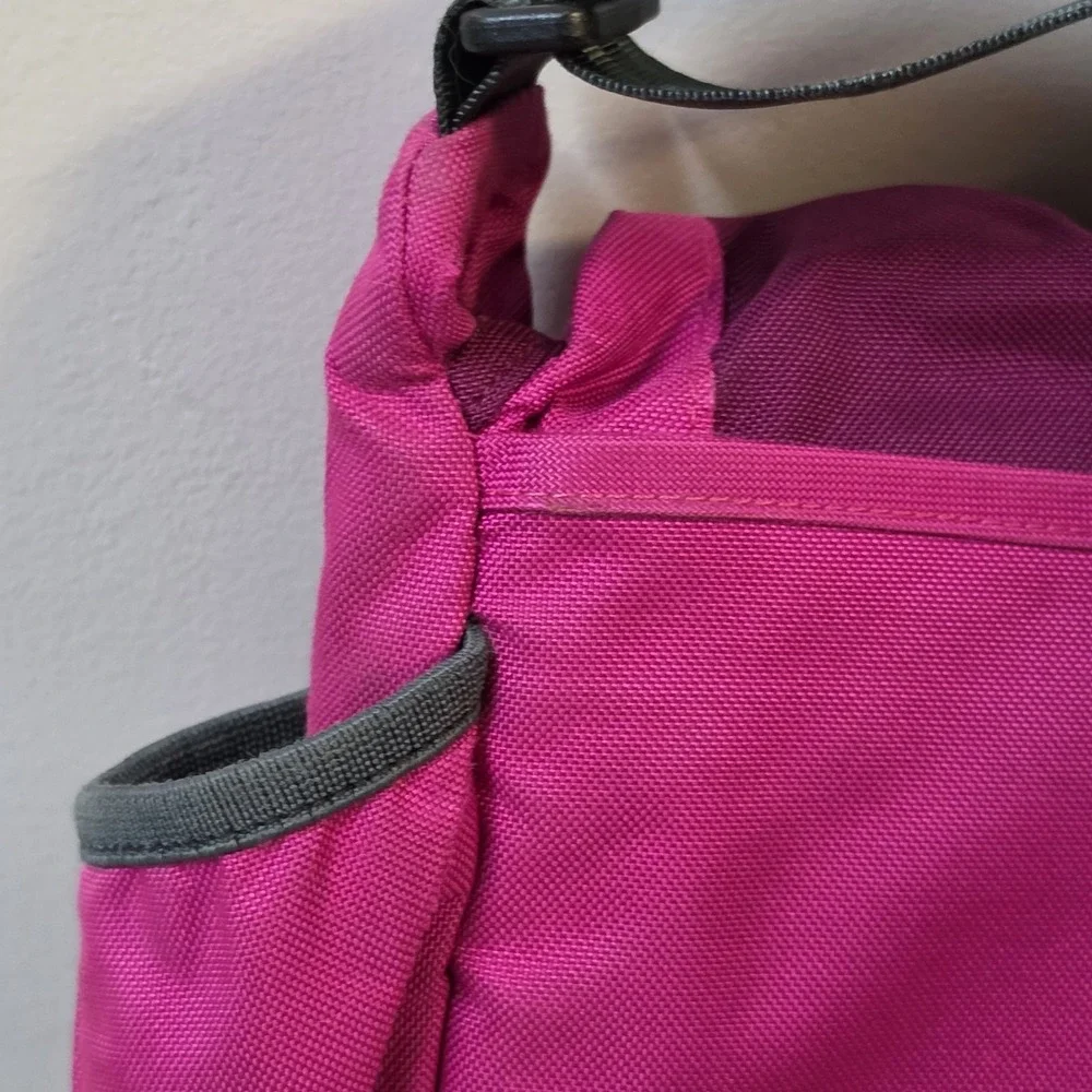 Patagonia Mini Mass Messenger Bag Purple Reflective Adjustable Strap